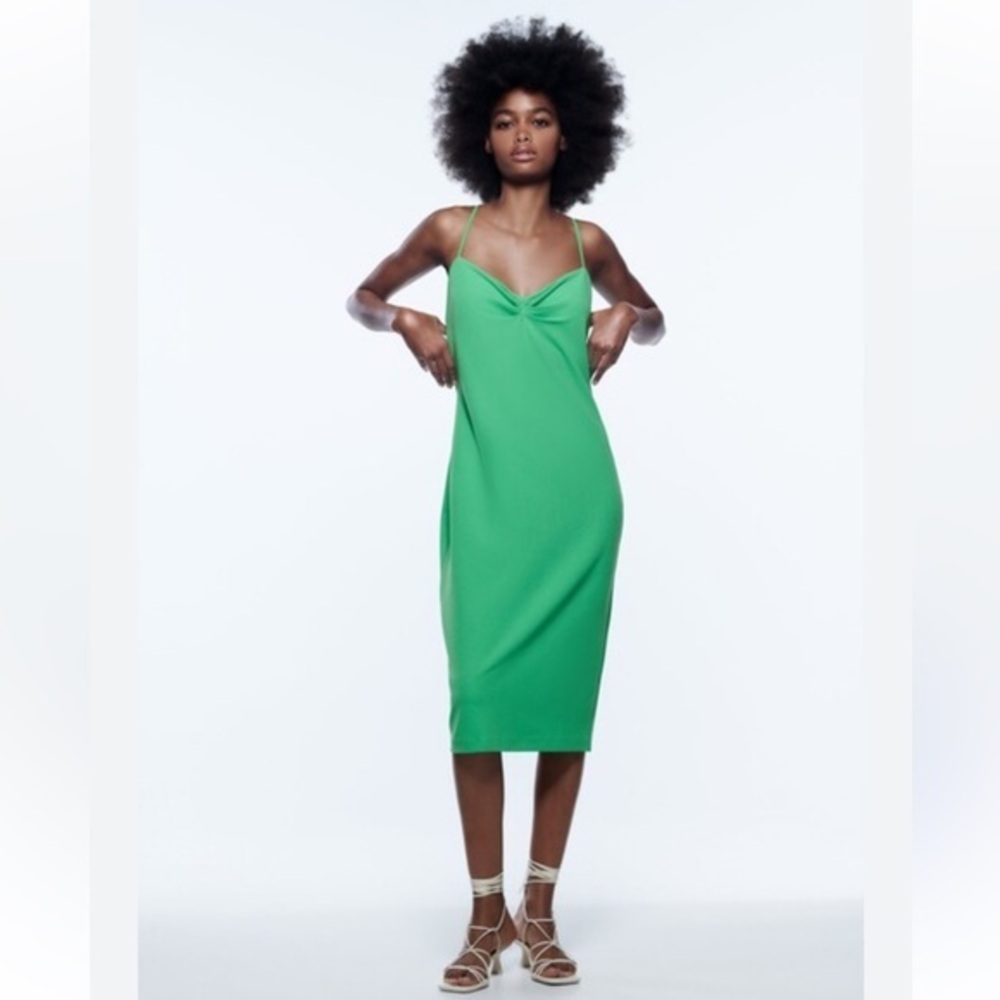 New With Tags Zara Green Midi Jersey Dress Size Medium